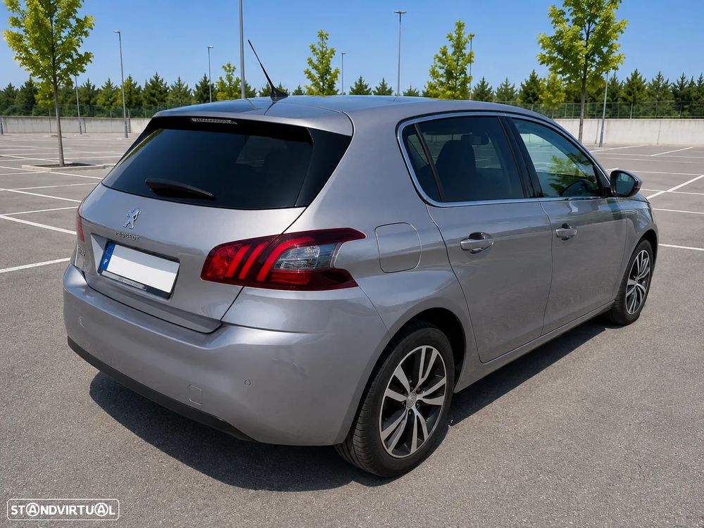 Peugeot 308 1.2 PureTech Allure Pack EAT8 - 5