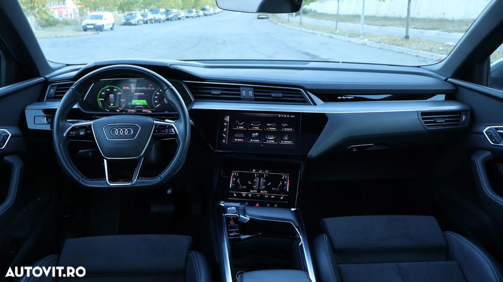 Audi e-tron 55 quattro S line - 8