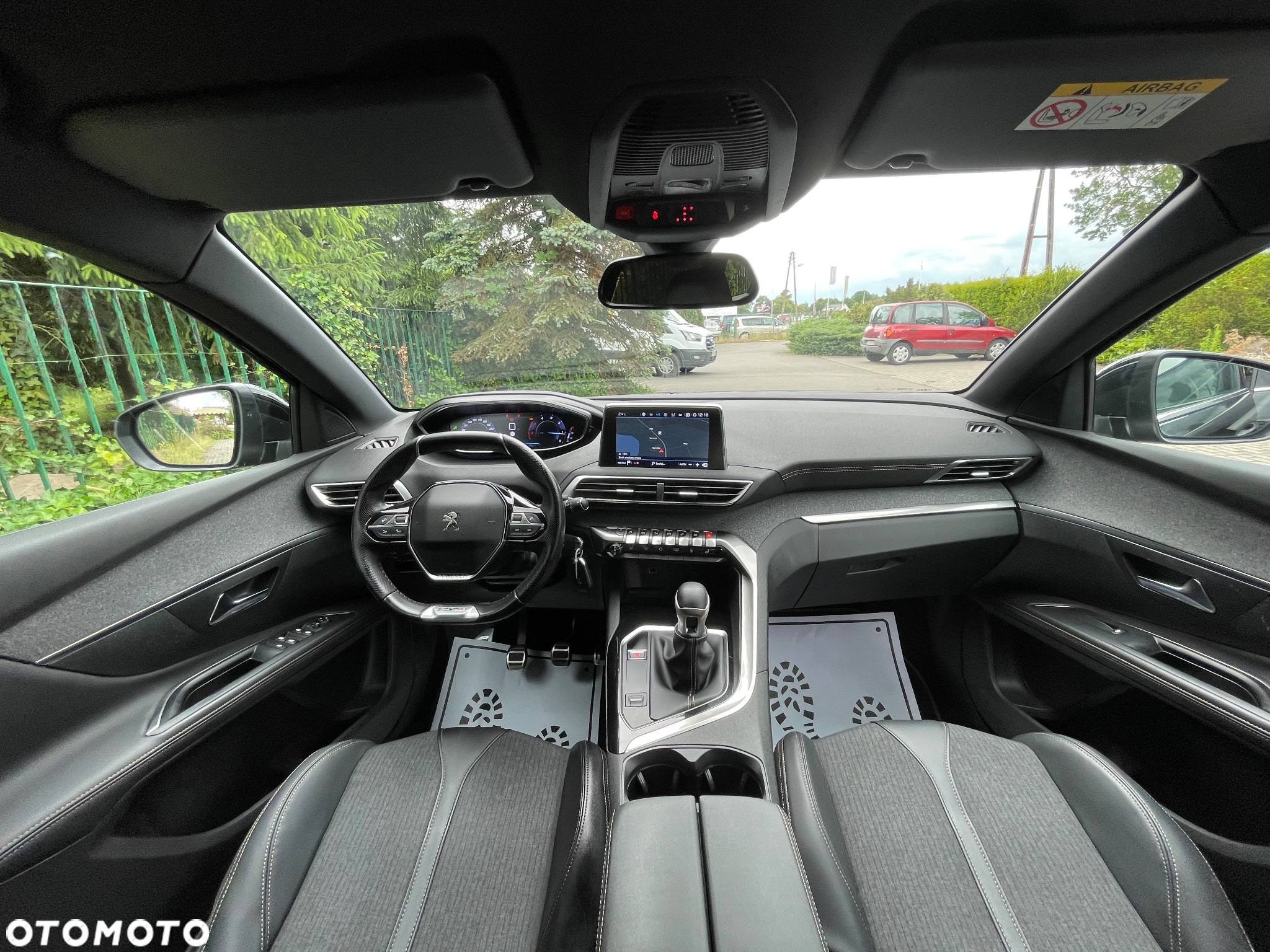 Peugeot 5008 1.5 BlueHDi GT S&S - 37