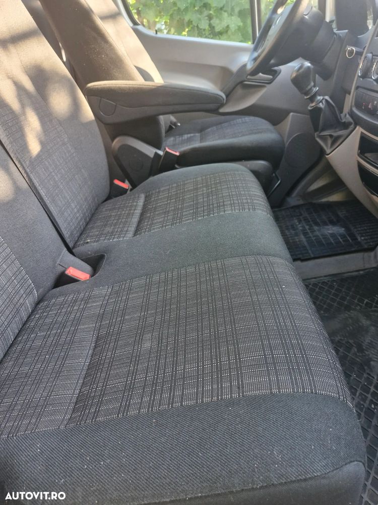 Mercedes-Benz Sprinter - 7