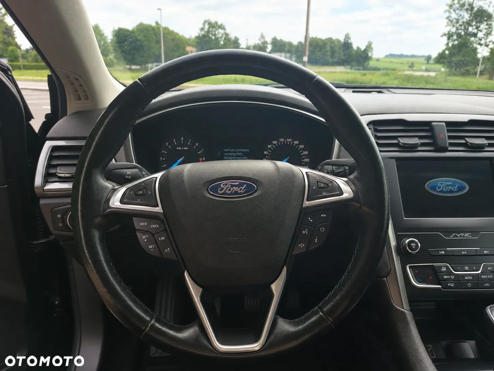 Ford Mondeo - 14