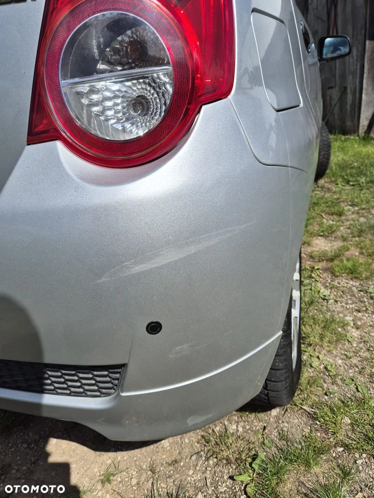Chevrolet Aveo 1.2 16V Base - 4