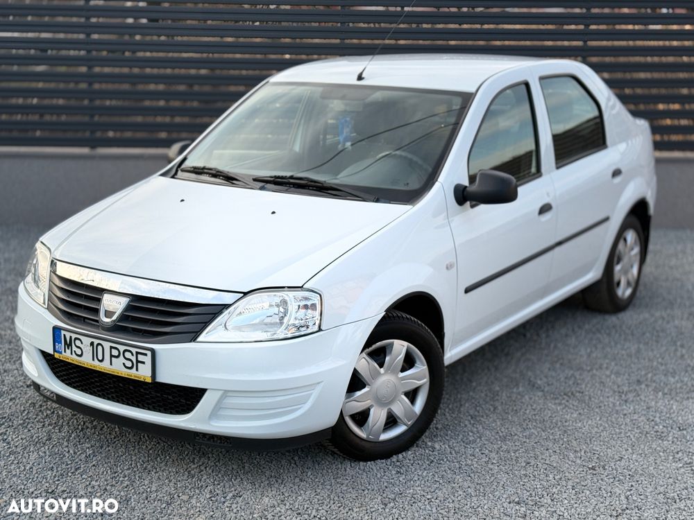 Dacia Logan 1.2 16V Laureate - 1