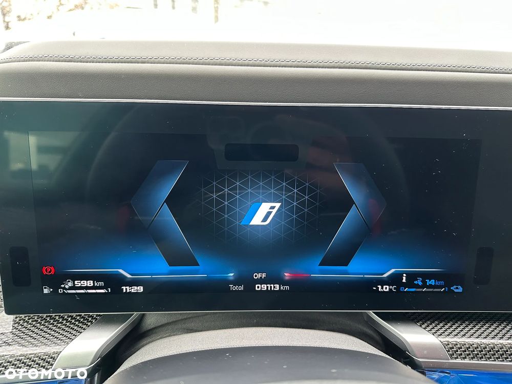 BMW Seria 7 M760e PHEV xDrive sport - 15