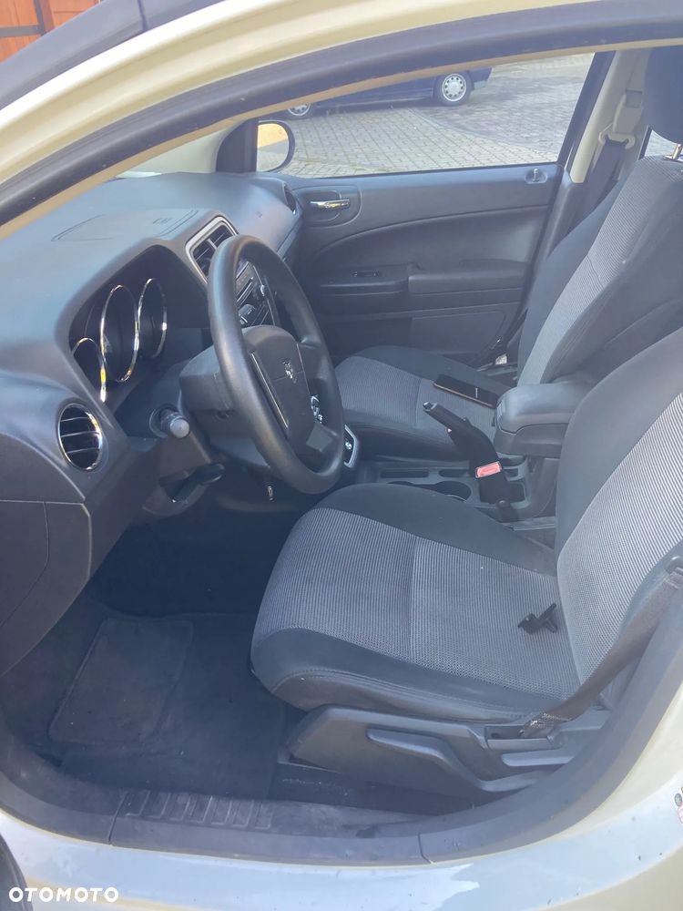 Dodge Caliber 2.0 CVT SXT - 5