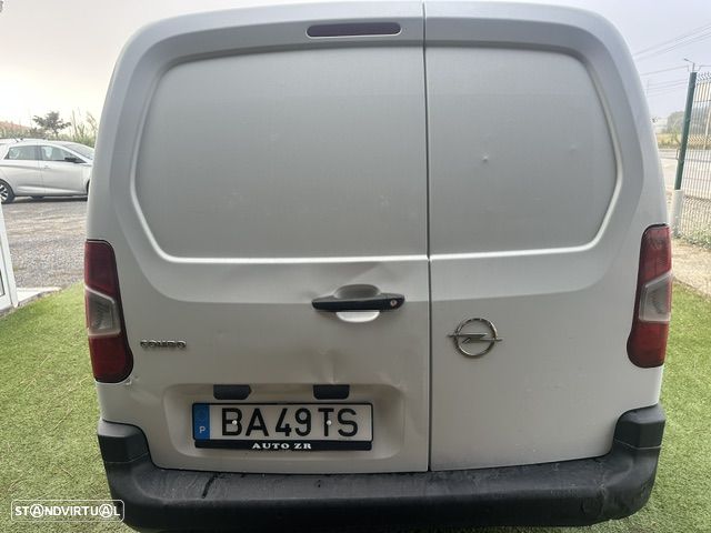 Opel COMBO LONGA 3 LUGARES CX.6V. - 6