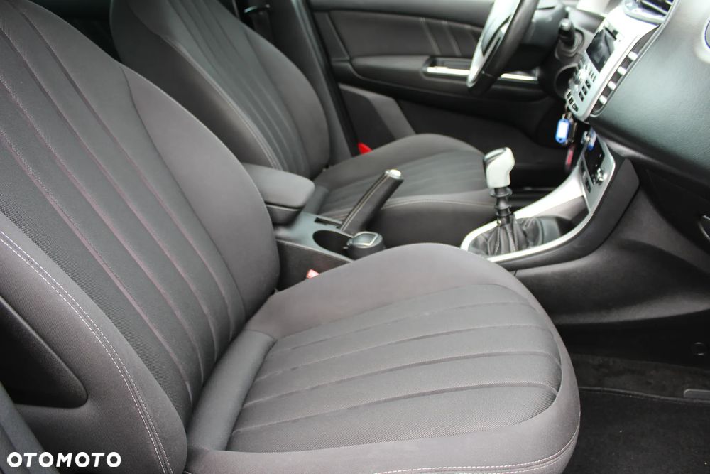 Lancia Delta 1.6 MultiJet 16v Silver - 8