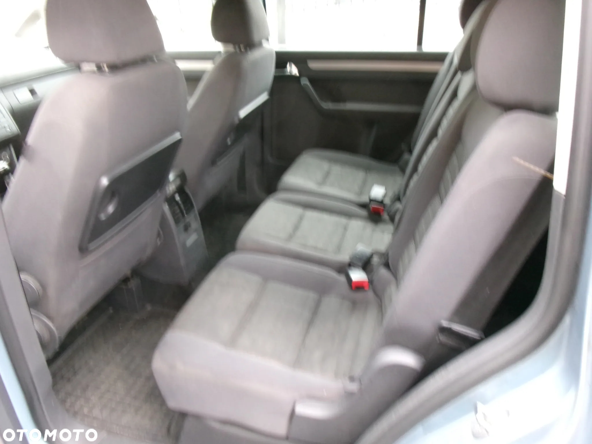Volkswagen Touran 1.9 TDI Highline - 8