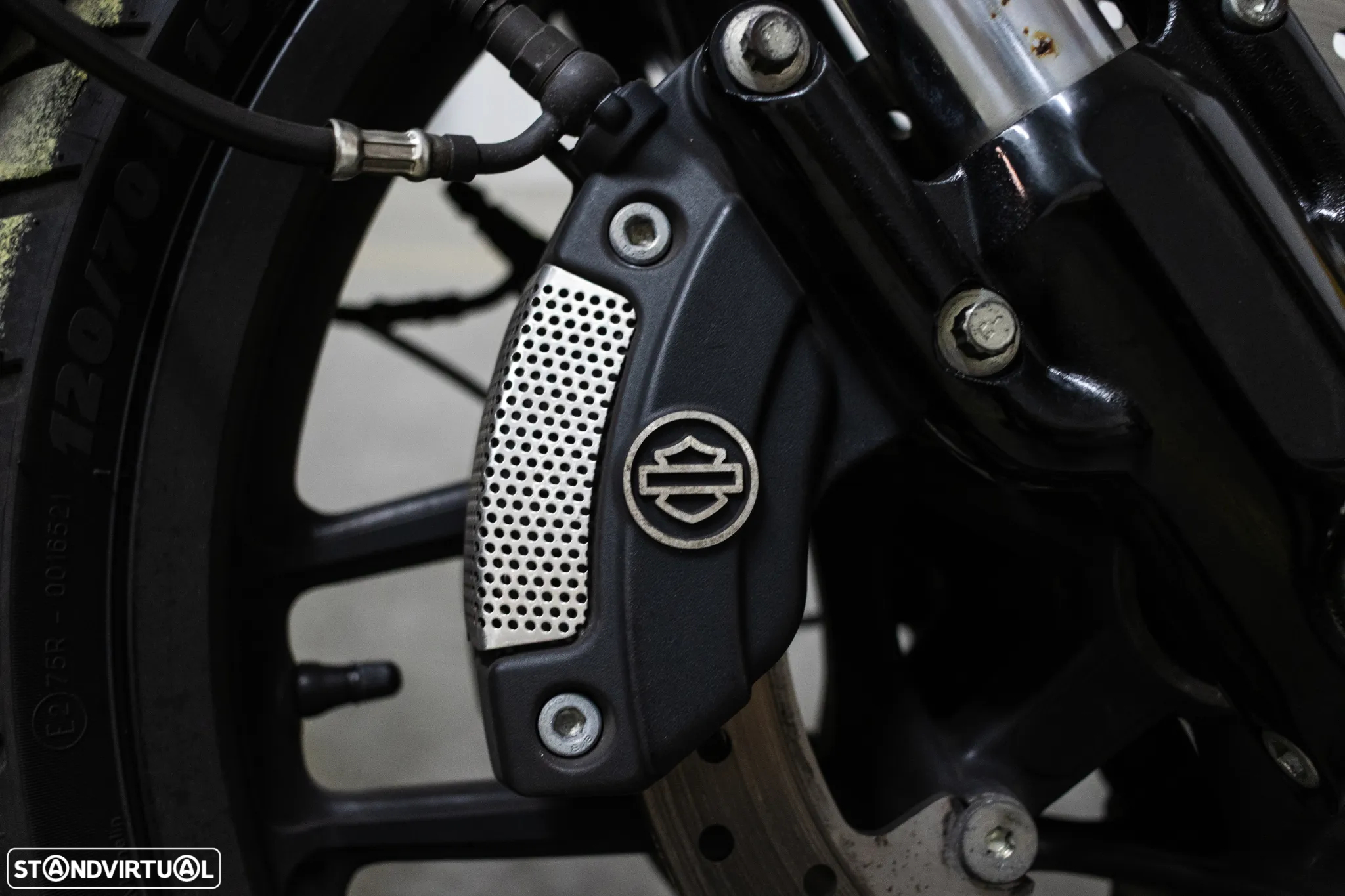 Harley-Davidson VRSCD Night Rod Special - 19