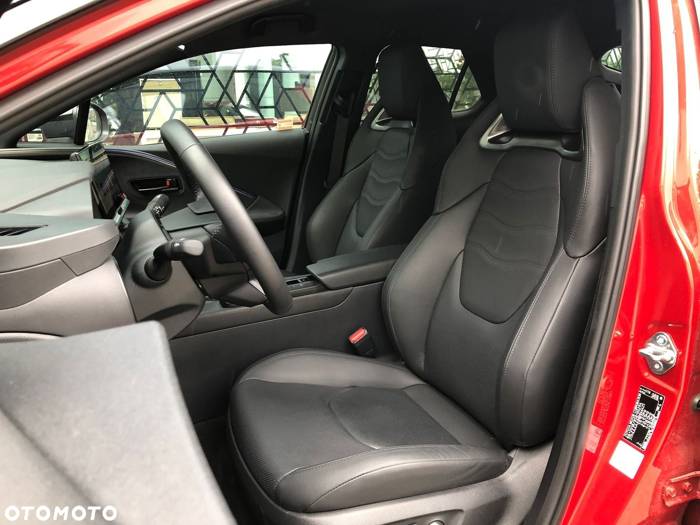 Toyota C-HR - 6