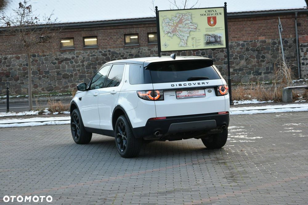 Land Rover Discovery Sport - 21