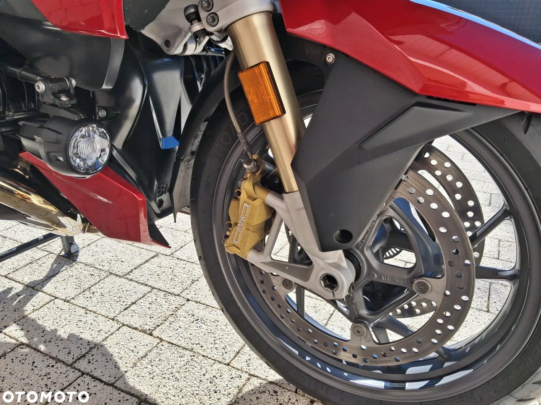 BMW R - 9