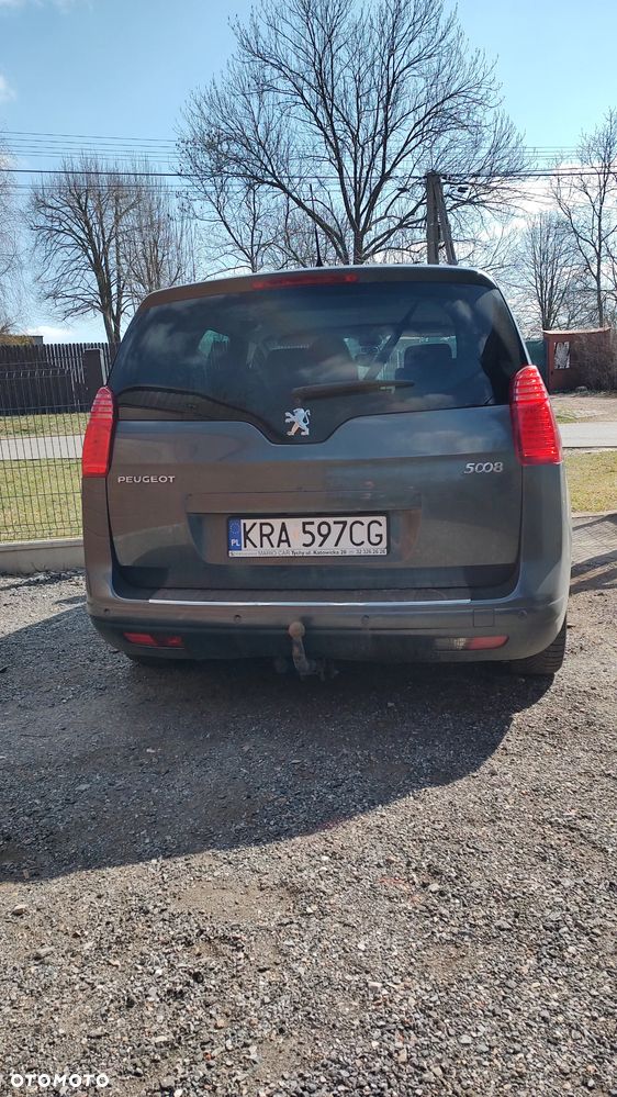 Peugeot 5008 - 4