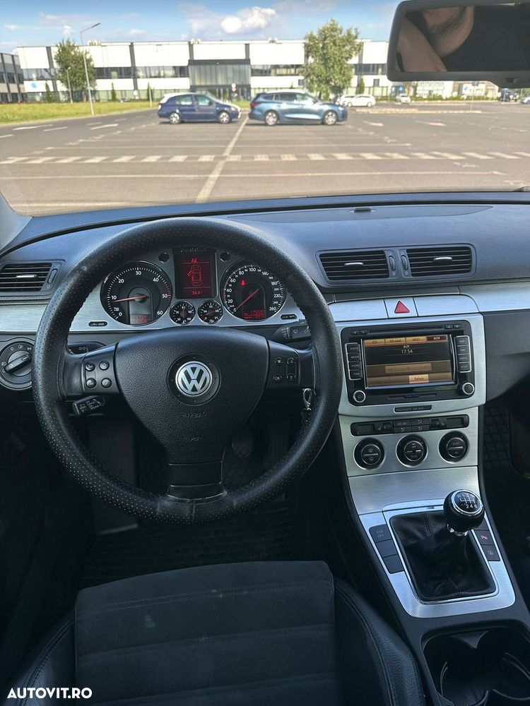 Volkswagen Passat Variant 2.0 TDI Highline DPF - 19