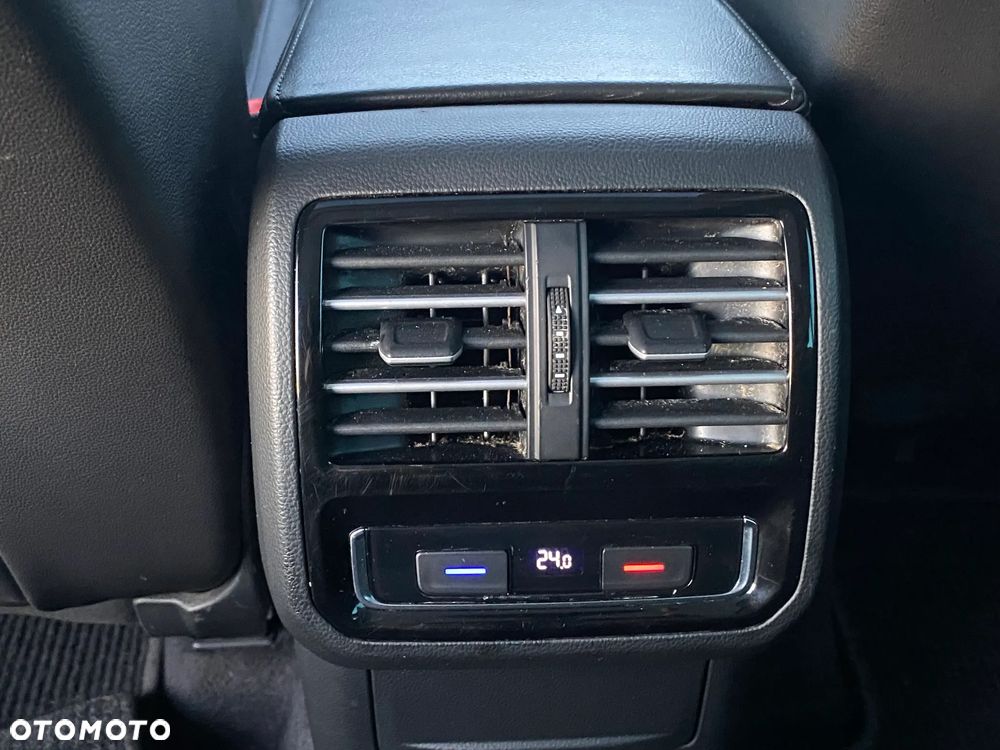 Volkswagen Passat 2.0 TDI BMT Highline DSG - 10