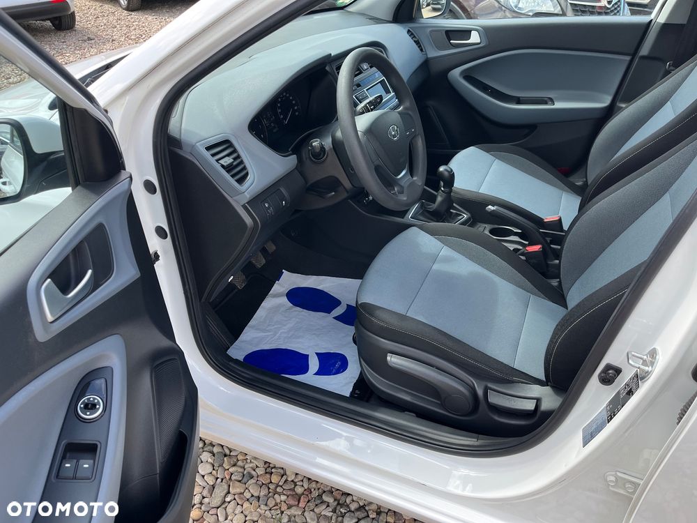 Hyundai i20 1.2 Trend - 7