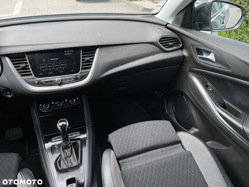 Opel Grandland X - 16