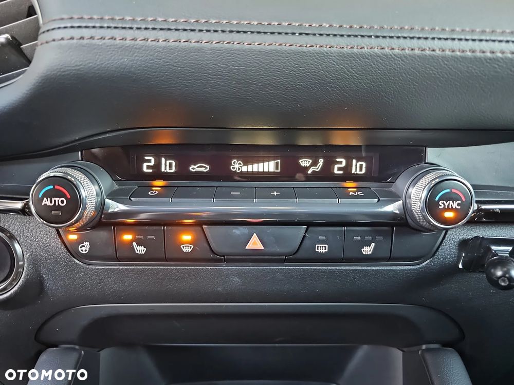 Mazda 3 2.0 mHEV Kanjo - 11