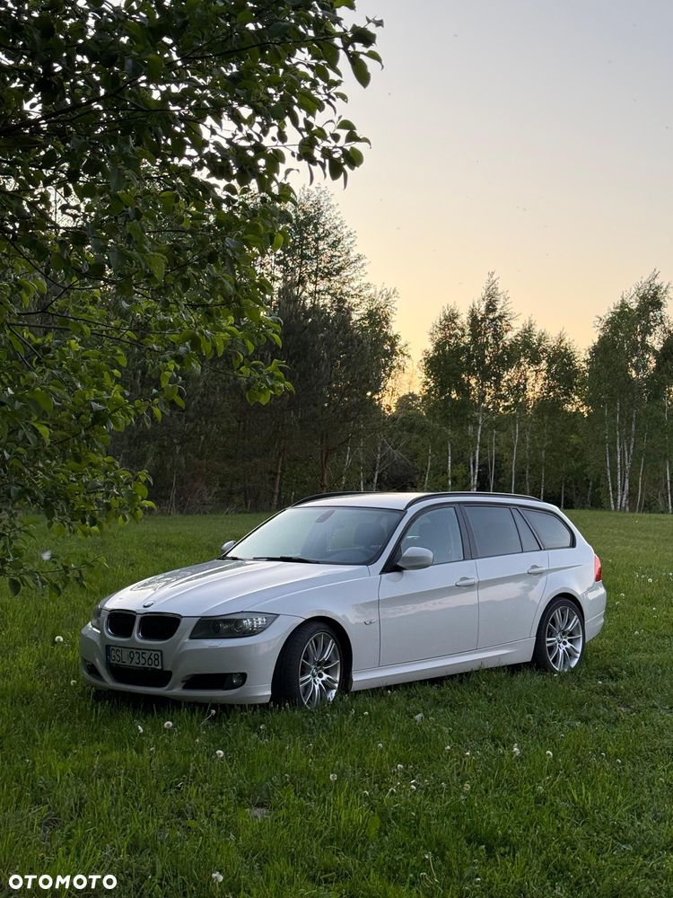 BMW Seria 3 318d - 1