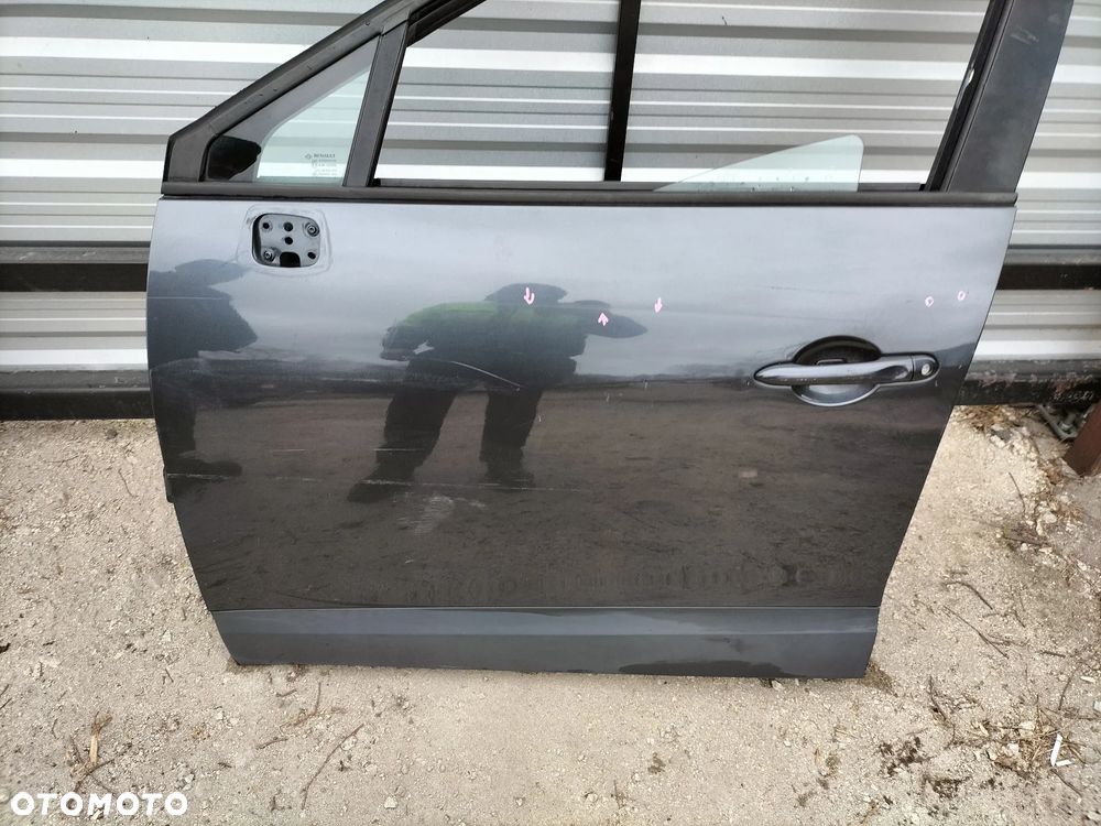 DRZWI LEWY PRZÓD RENAULT SCENIC III   2008 - - 13