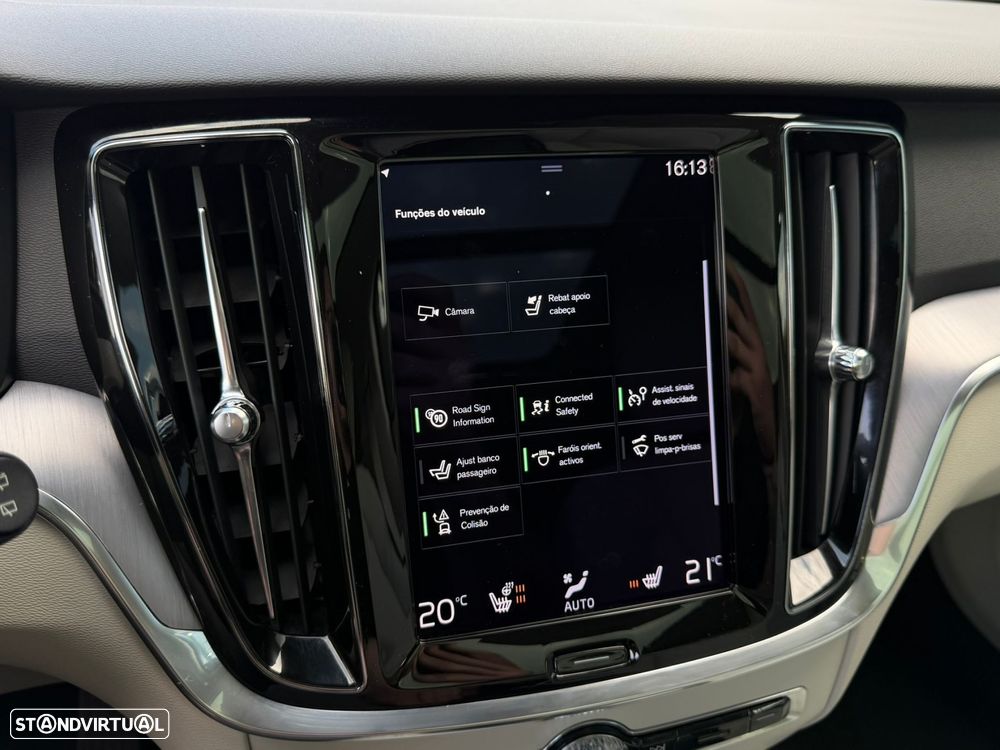 Volvo V60 2.0 T6 AWD TE Inscription - 45