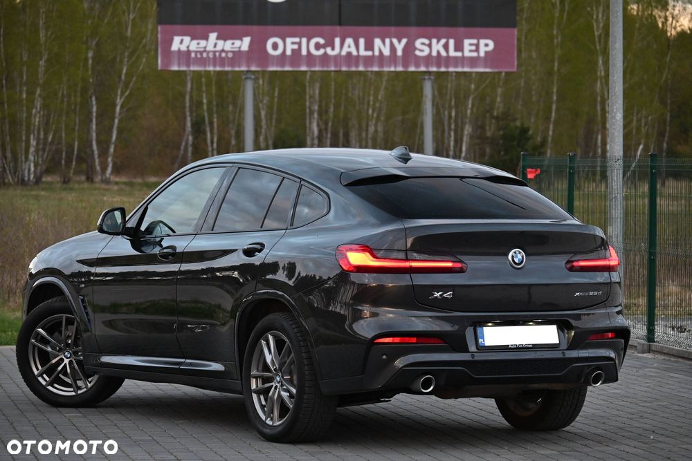 BMW X4 xDrive25d sport - 23