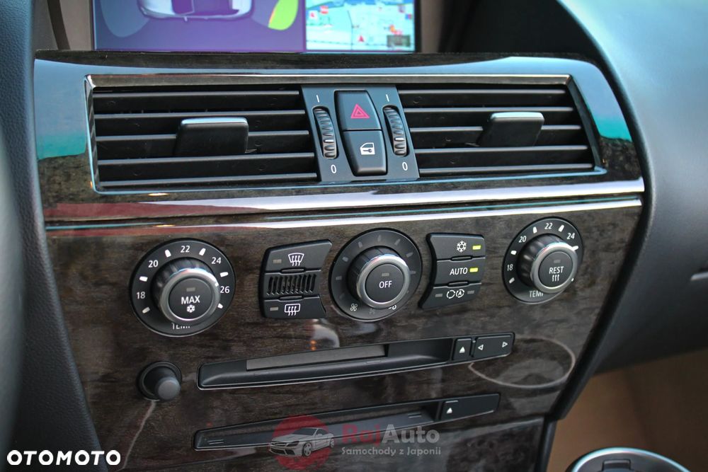 BMW Seria 6 650 i - 13