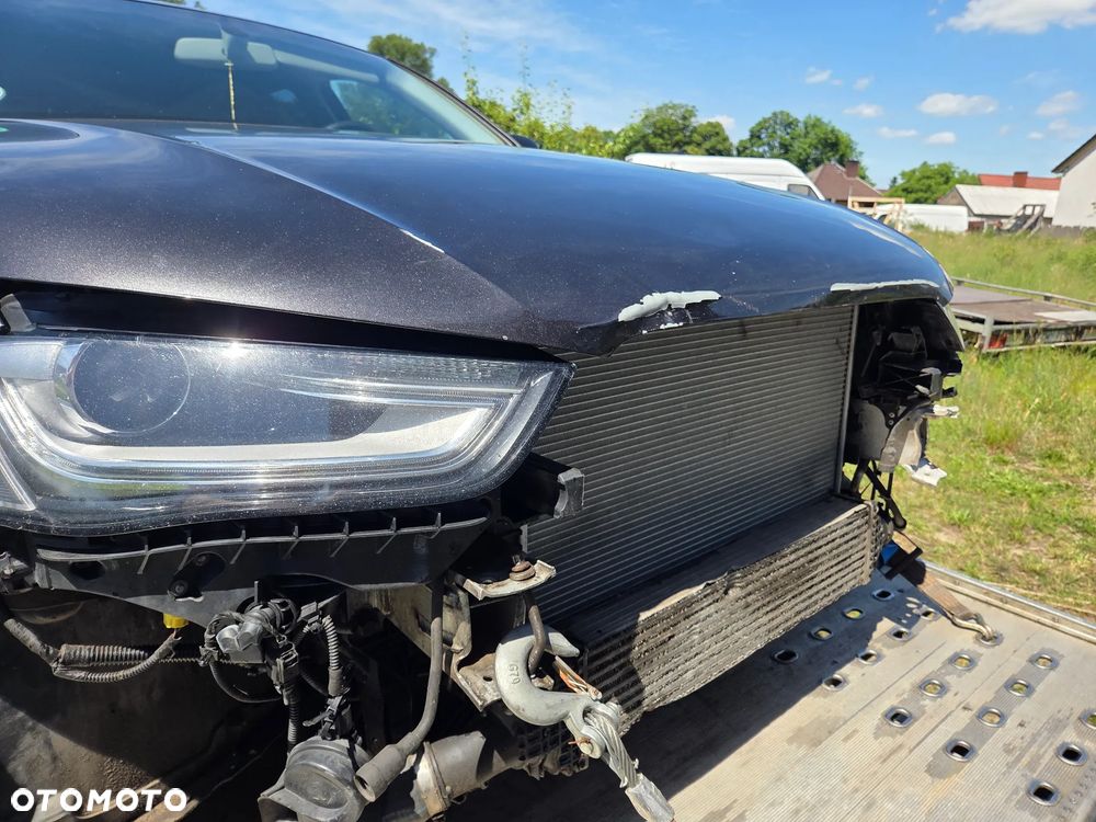 Audi A4 Avant 2.0 TDI DPF multitronic S line Sportpaket - 26