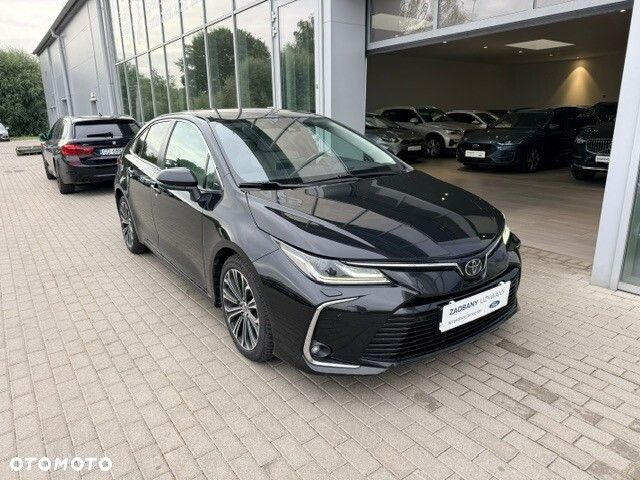 Toyota Corolla - 2