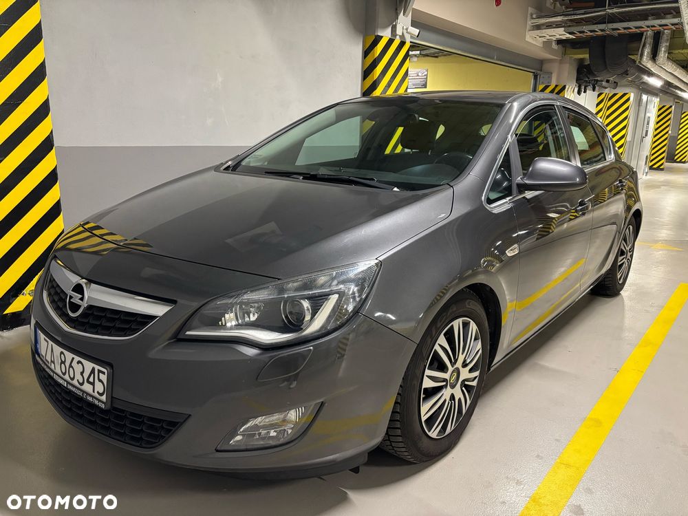 Opel Astra 2.0 CDTI Sport - 2