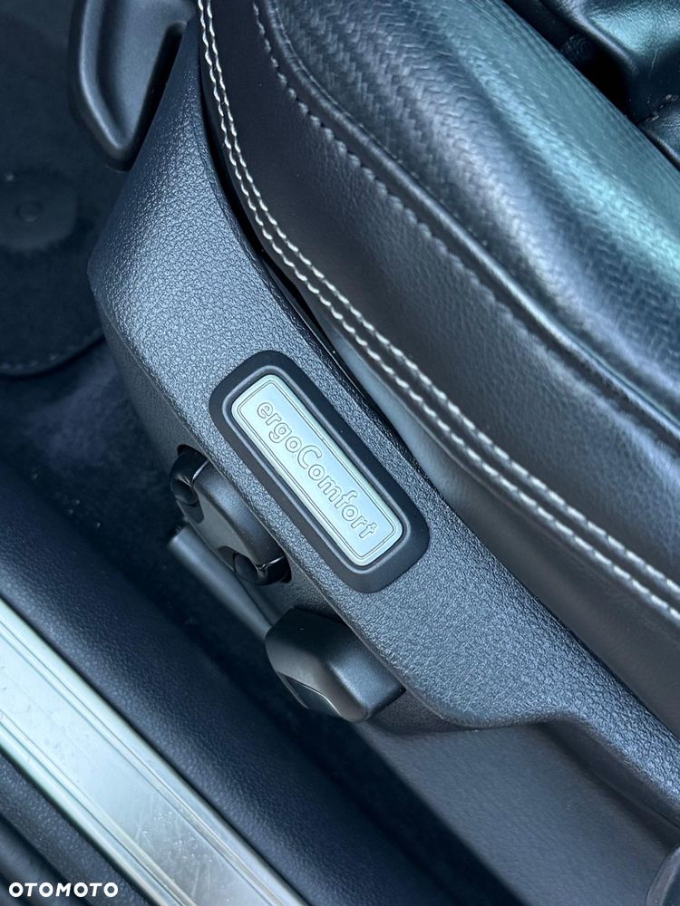 Volkswagen Passat 2.0 TDI Bi-Turbo BMT 4Mot Highline DSG - 18