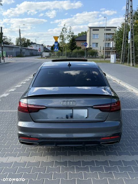 Audi A4 Limousine 45 TFSI mHEV Quattro Black Edition S tronic - 4