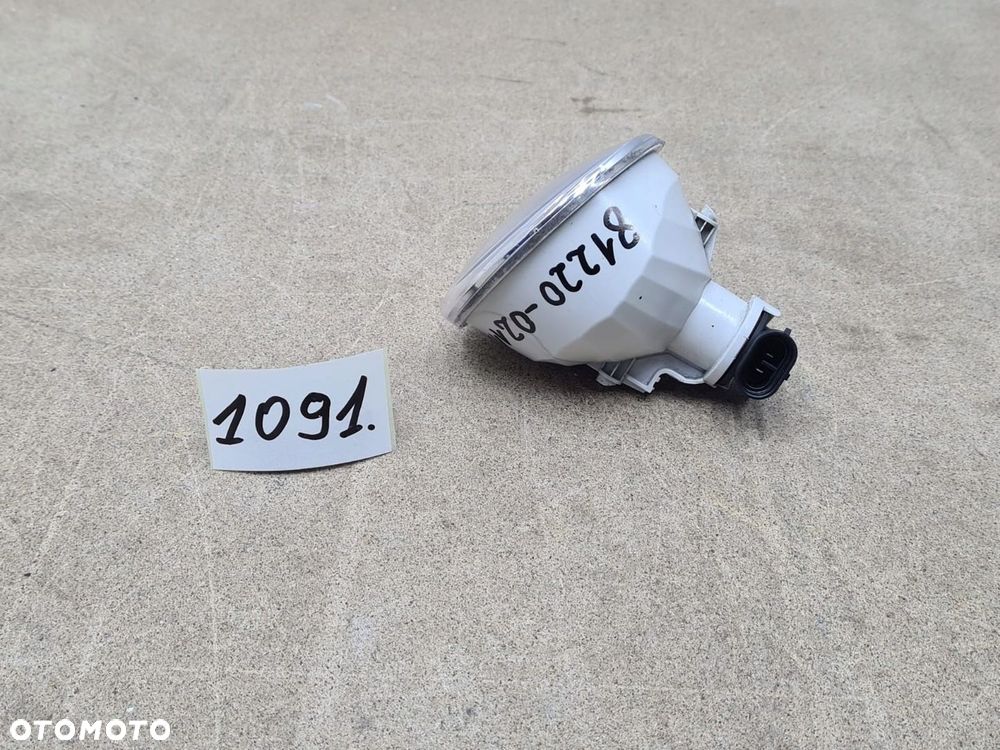 TOYOTA YARIS AURIS CH-R VERSO AVENSIS HALOGEN LEWY - 4