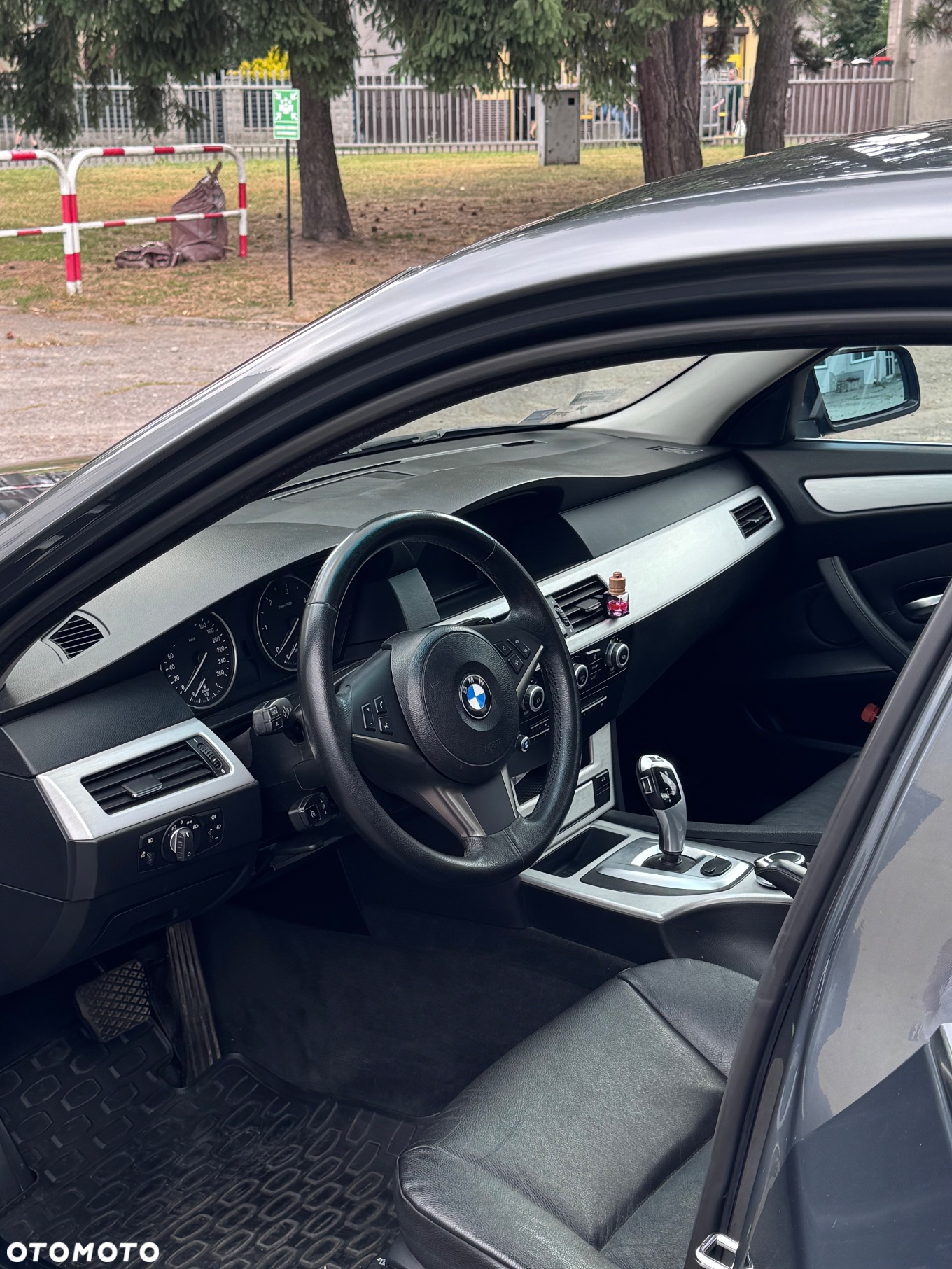 BMW Seria 5 - 11