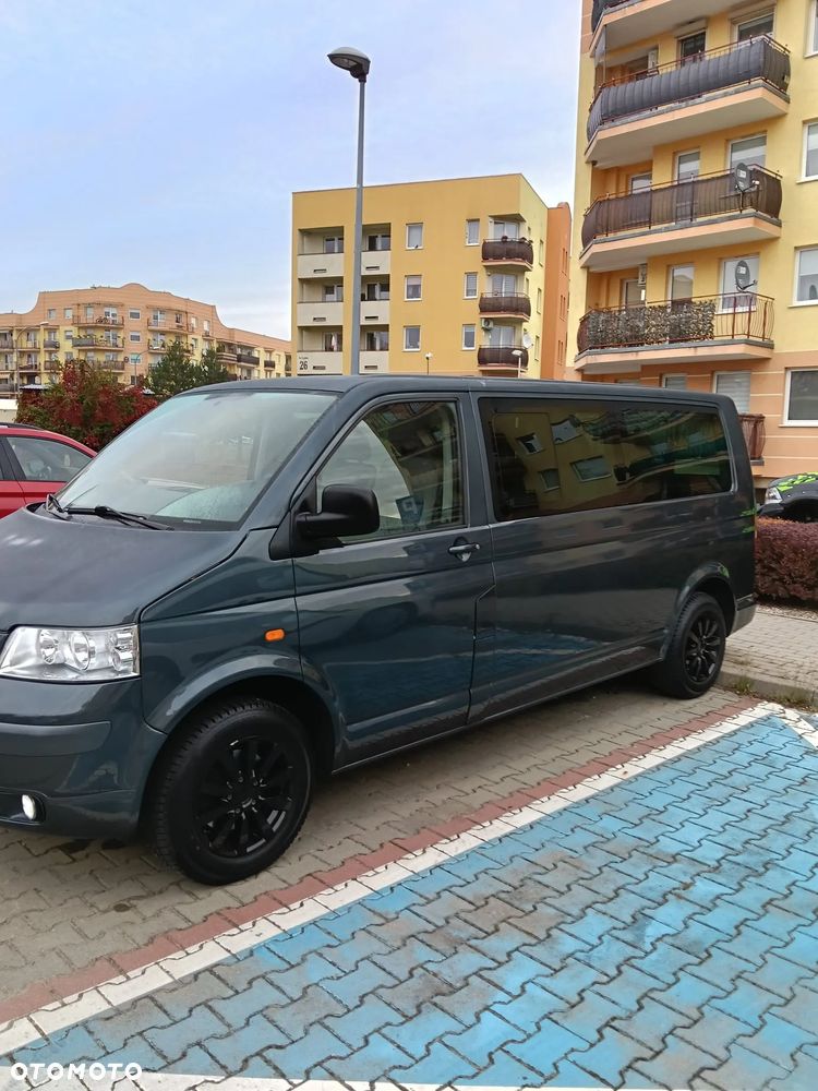 Volkswagen T5 CARAVELLE - 3