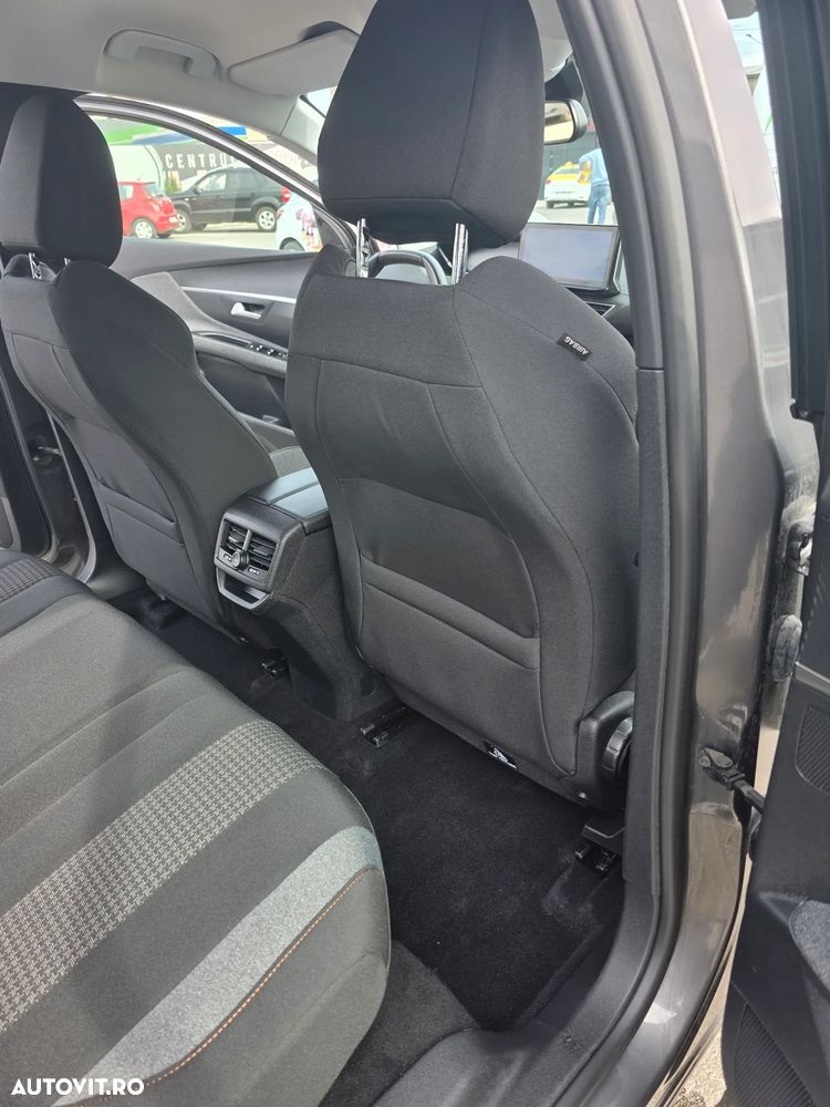 Peugeot 3008 BlueHDi 130 Stop & Start EAT8 Active Business-Paket - 7