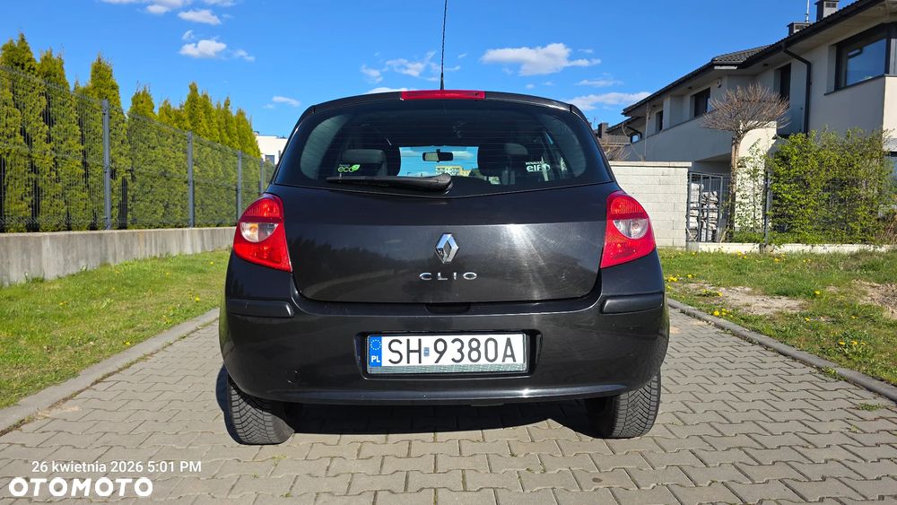 Renault Clio 1.5 dCi Authentique - 7