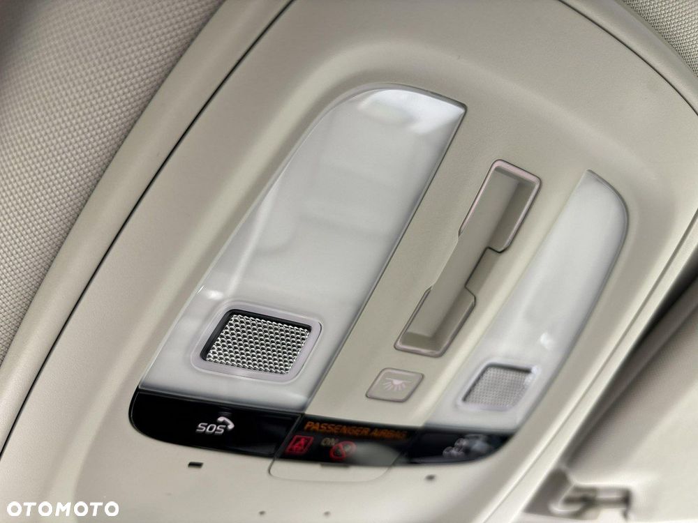 Volvo S90 D5 AWD Inscription - 28