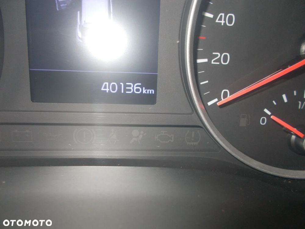 Kia Stonic 1.4 L - 16