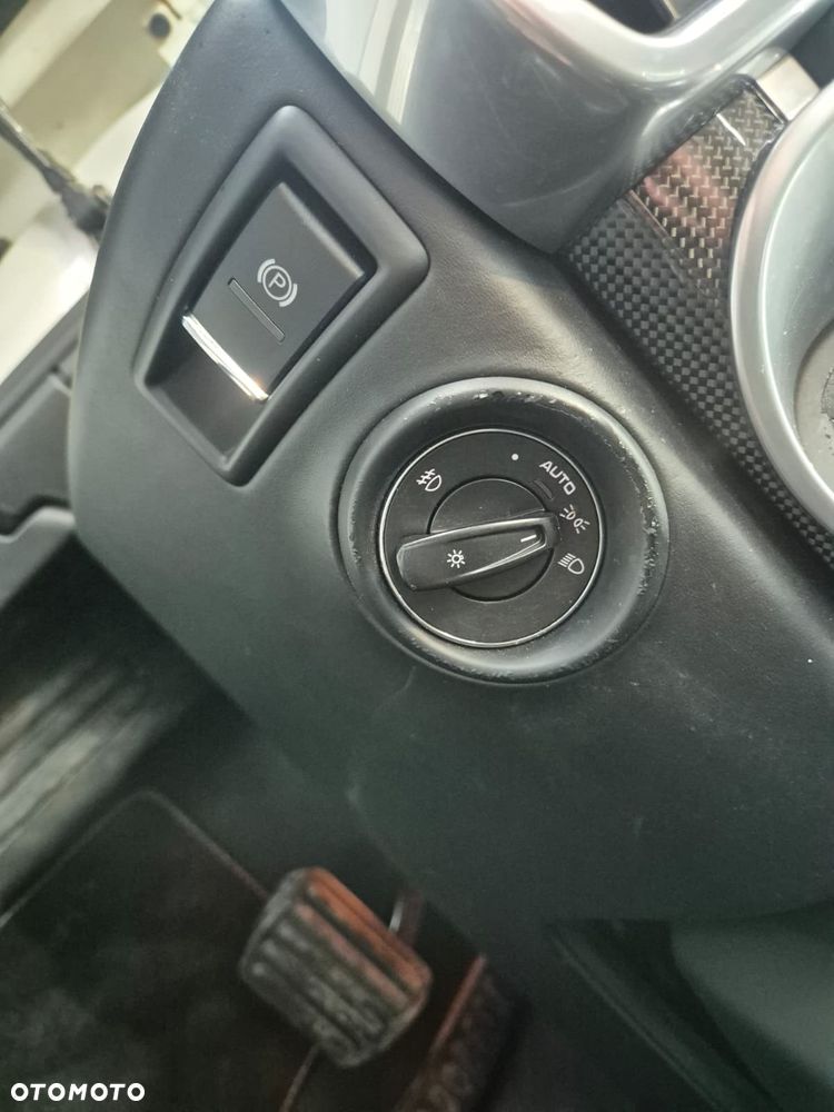 Porsche Cayenne - 16