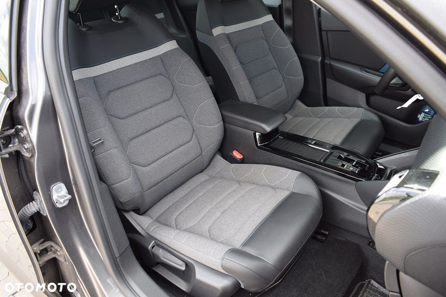 Citroën C4 EV136 50kWh Business Edition - 12