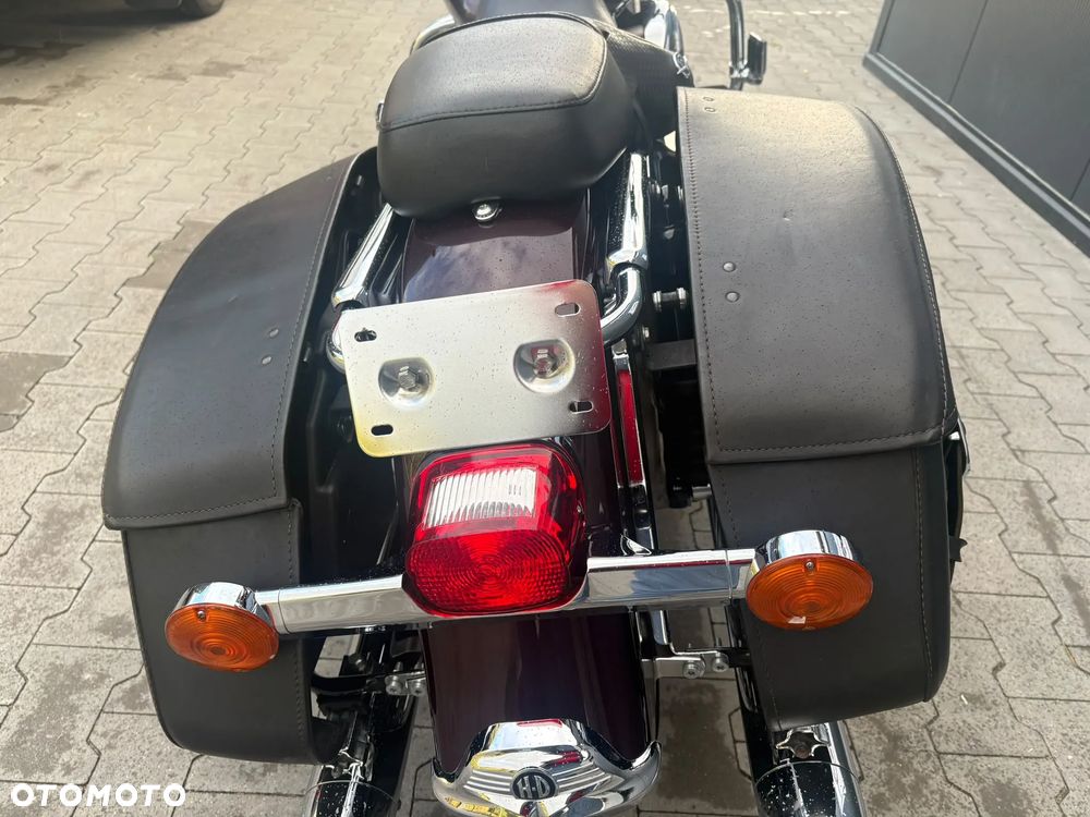 Harley-Davidson Touring Road King - 21