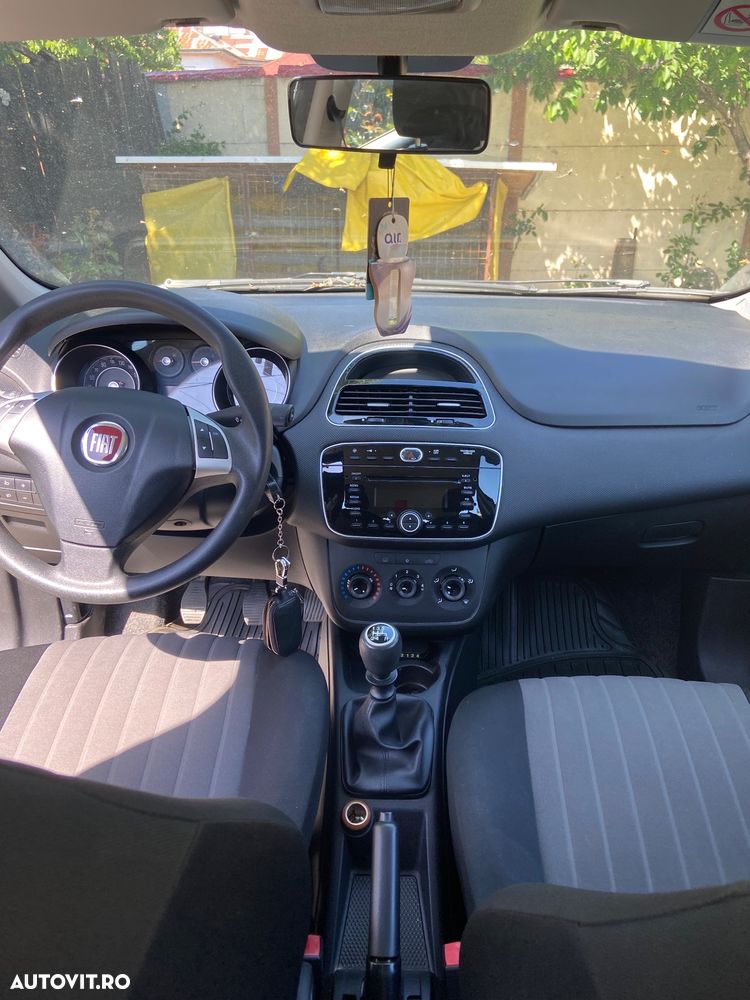 Fiat Punto 1.2 - 6