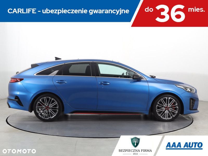 Kia ProCeed - 8