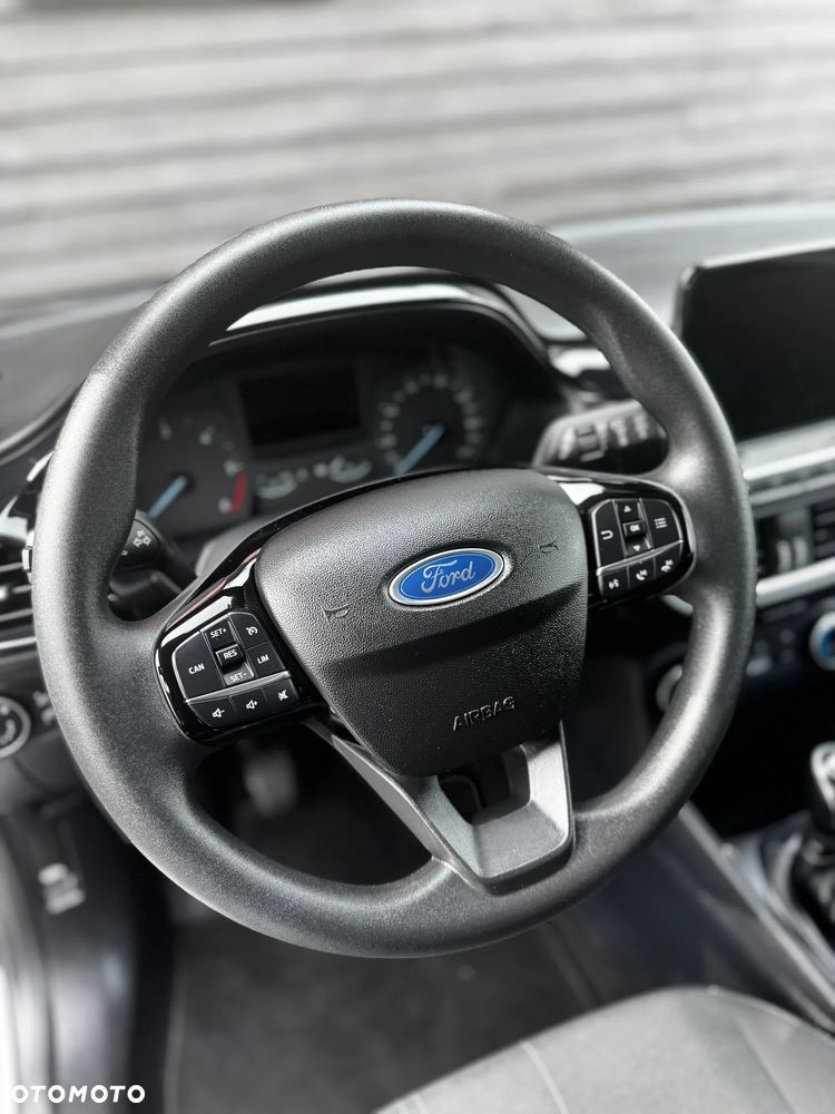Ford Fiesta - 20