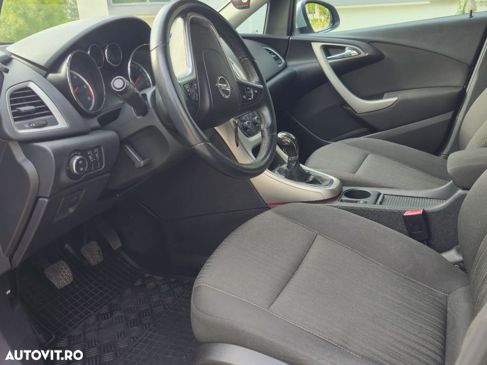 Opel Astra Sports Tourer 2.0 CDTI - 8