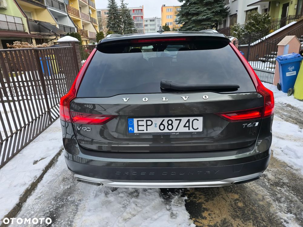 Volvo V90 Cross Country T6 AWD - 8