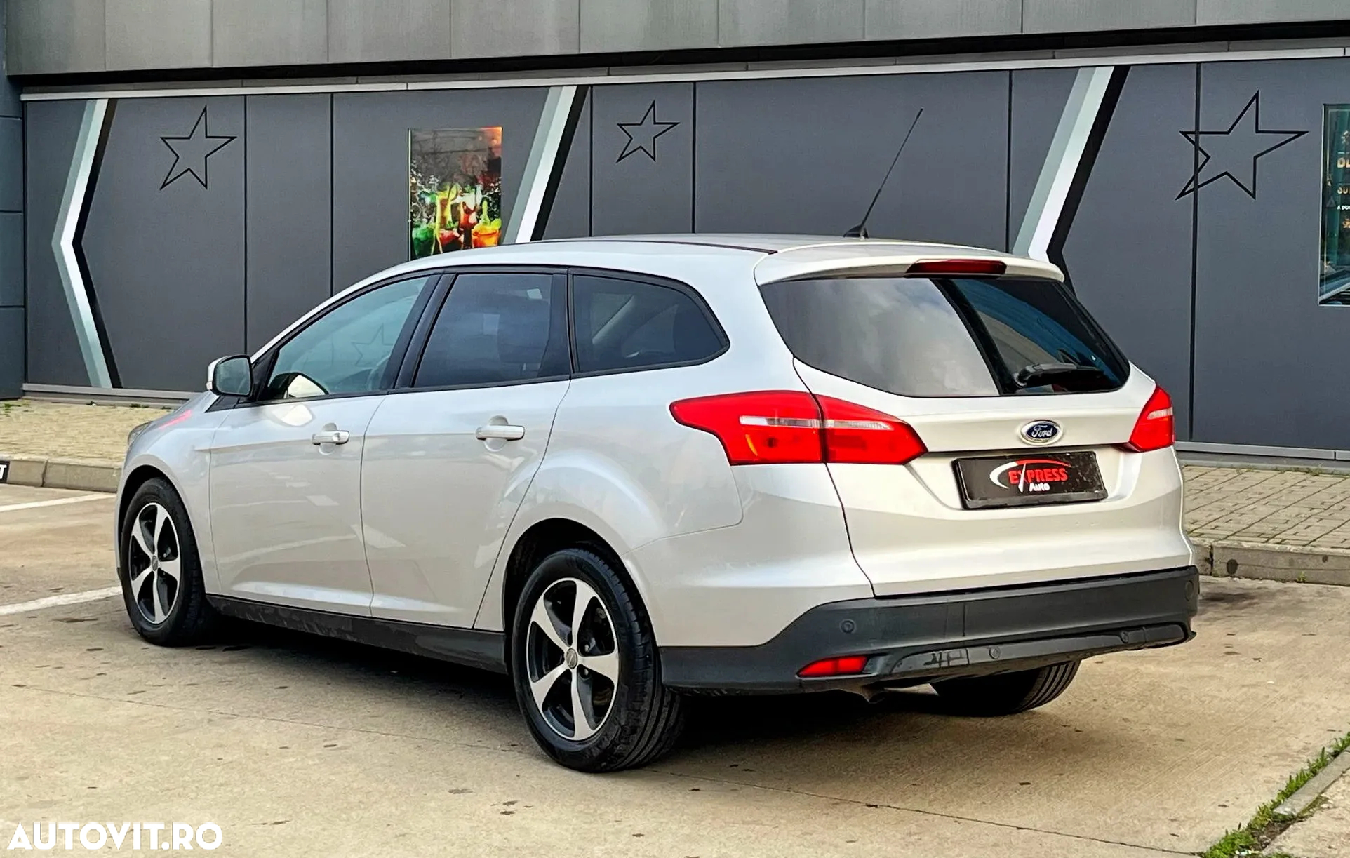 Ford Focus - 3