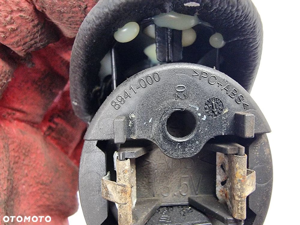 8941000 Maserati Ghibli 2999 TDI 2014 sedan biały Zegar - 5