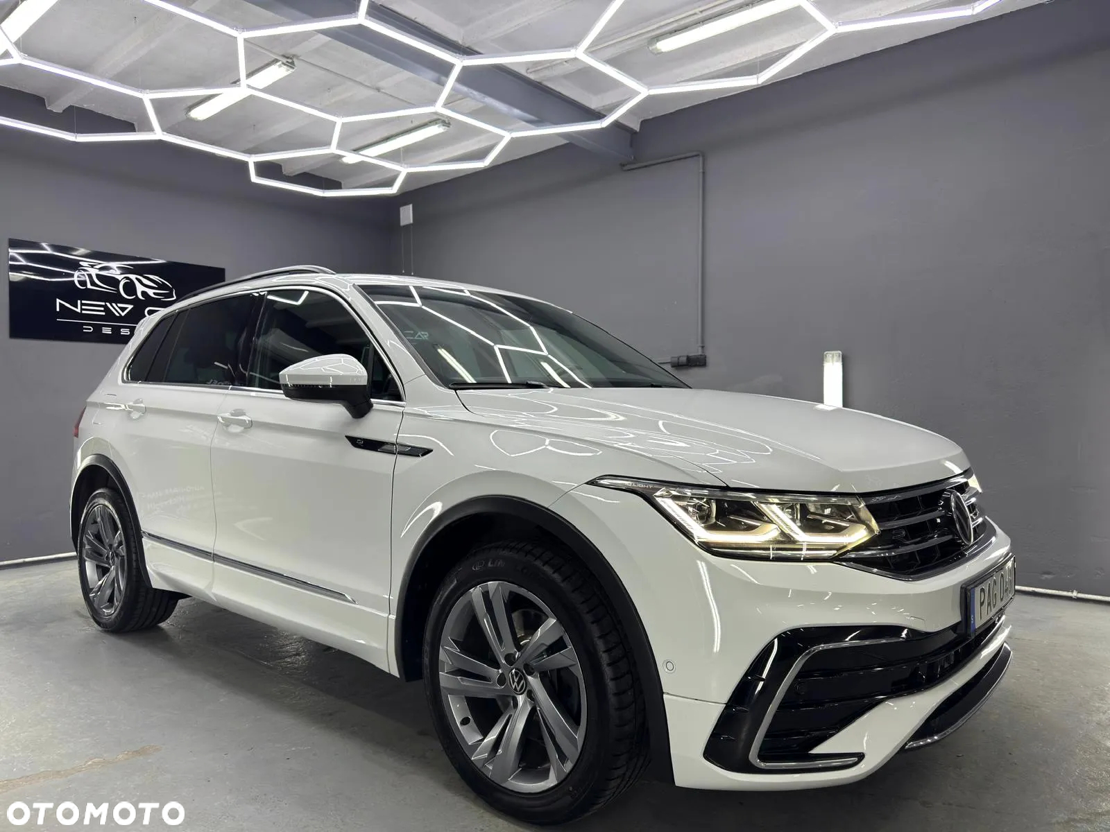 Volkswagen Tiguan 2.0 TDI SCR 4MOTION DSG R-Line - 8